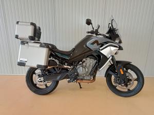 CFMOTO MT 800 SPORT 2023 DÉMO