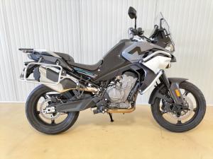 CFMOTO MT 800 SPORT 2023 DÉMO