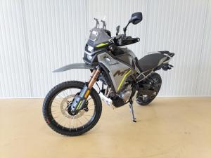 CFMOTO 450 MT